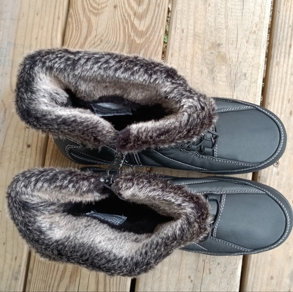 Totes Womens Black Faux Fur Trim Rain Boot Women's Size 11 - Picture 6 of 14